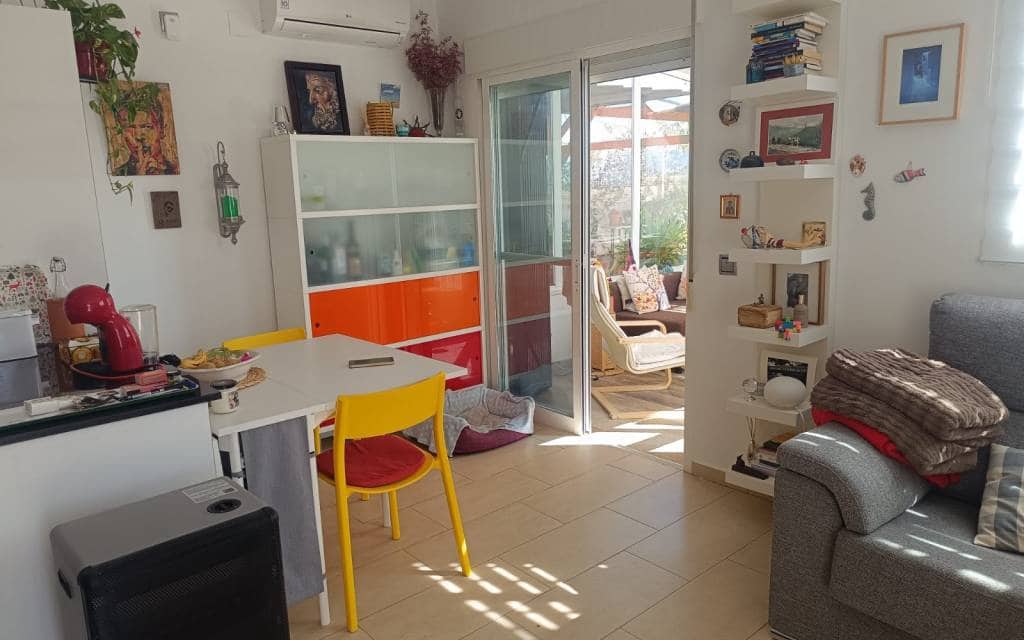 3 bedroom Villa for sale in Fortuna with pool - € 179,000 (Ref: 9714174)