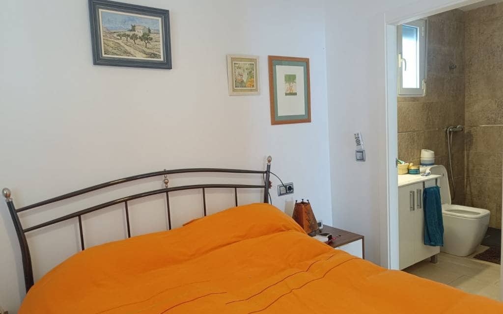 3 bedroom Villa for sale in Fortuna with pool - € 179,000 (Ref: 9714174)