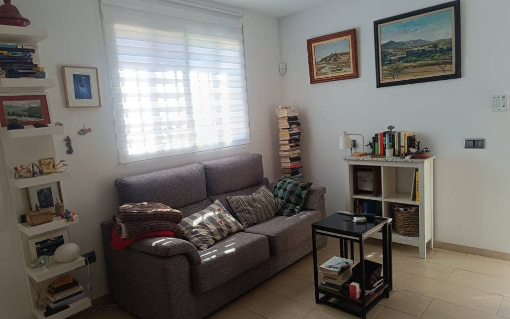 3 bedroom Villa for sale in Fortuna with pool - € 179,000 (Ref: 9714174)