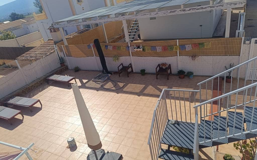 3 bedroom Villa for sale in Fortuna with pool - € 179,000 (Ref: 9714174)