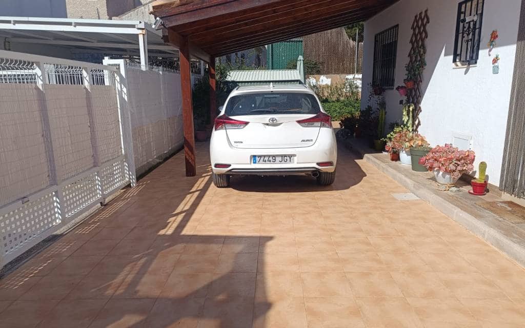 3 bedroom Villa for sale in Fortuna with pool - € 179,000 (Ref: 9714174)