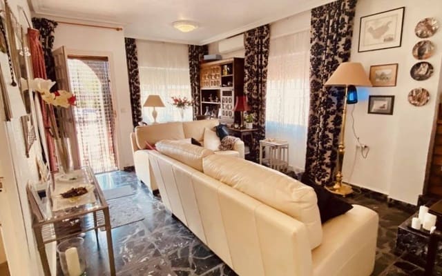 2 Zimmer Villa zu verkaufen in Fortuna - 149.995 € (Ref: 9714175)