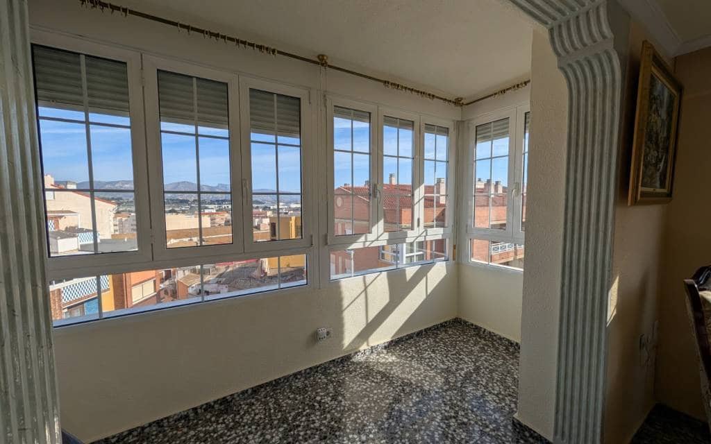 4 bedroom Apartment for sale in Sax - € 150,000 (Ref: 9720552)