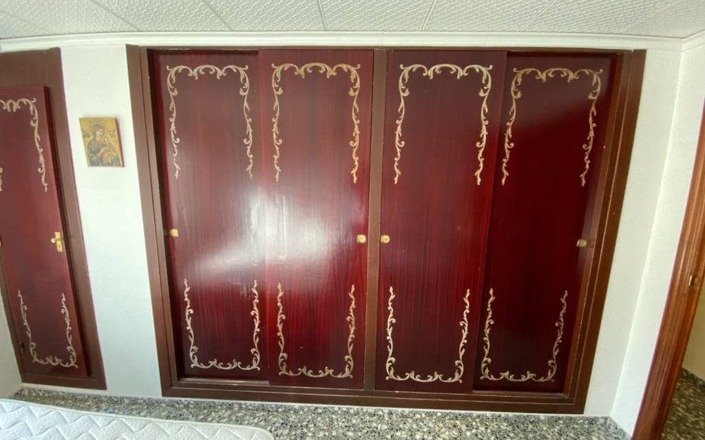 4 bedroom Apartment for sale in Sax - € 150,000 (Ref: 9720552)