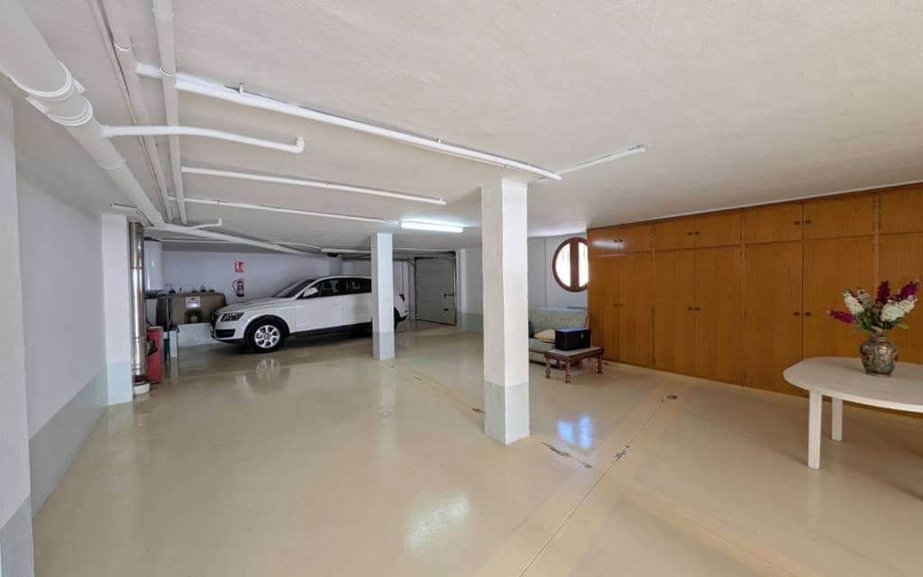 5 quarto Casa em Banda para venda em Sax com garagem - 260 000 € (Ref: 9720820)