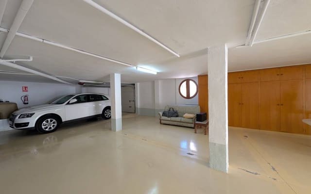 5 bedroom Townhouse for sale in Sax with garage - € 260,000 (Ref: 9720820)