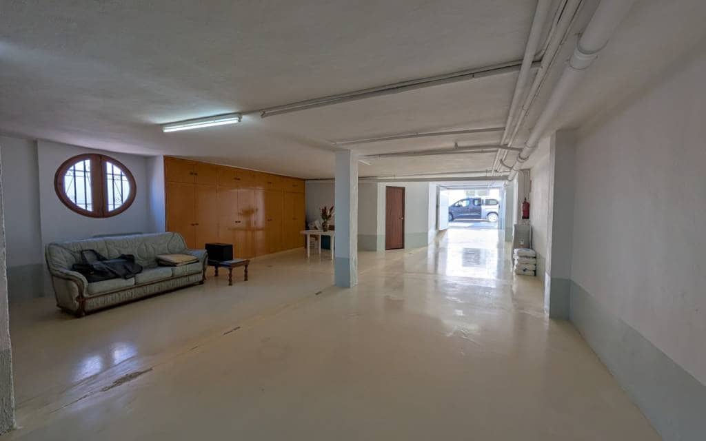 5 quarto Casa em Banda para venda em Sax com garagem - 260 000 € (Ref: 9720820)