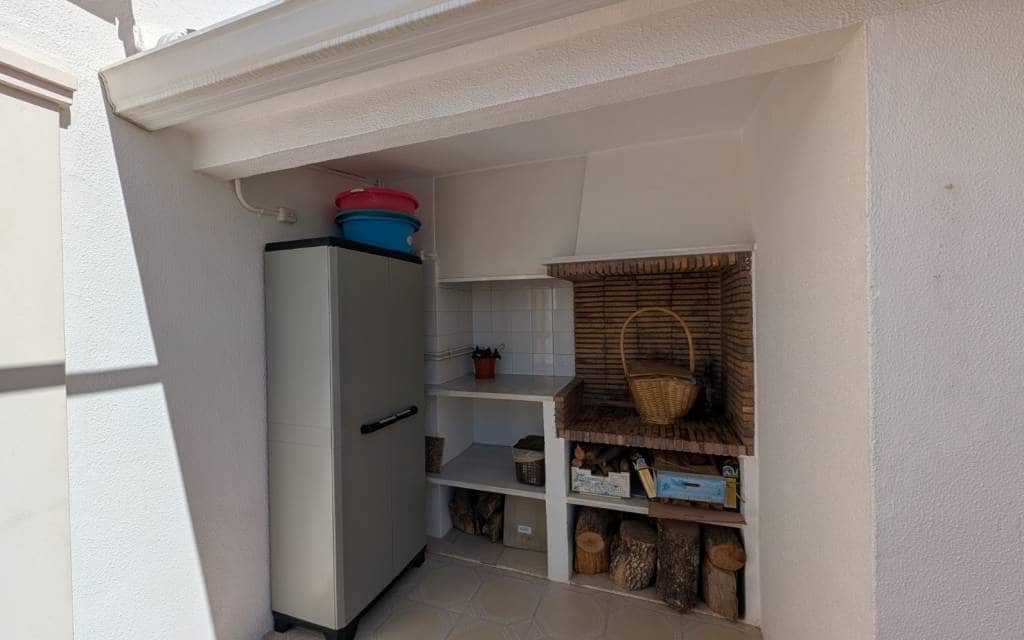 5 quarto Casa em Banda para venda em Sax com garagem - 260 000 € (Ref: 9720820)