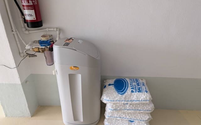 5 bedroom Townhouse for sale in Sax with garage - € 260,000 (Ref: 9720820)