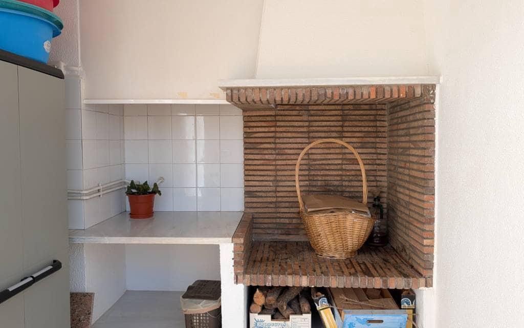 5 quarto Casa em Banda para venda em Sax com garagem - 260 000 € (Ref: 9720820)