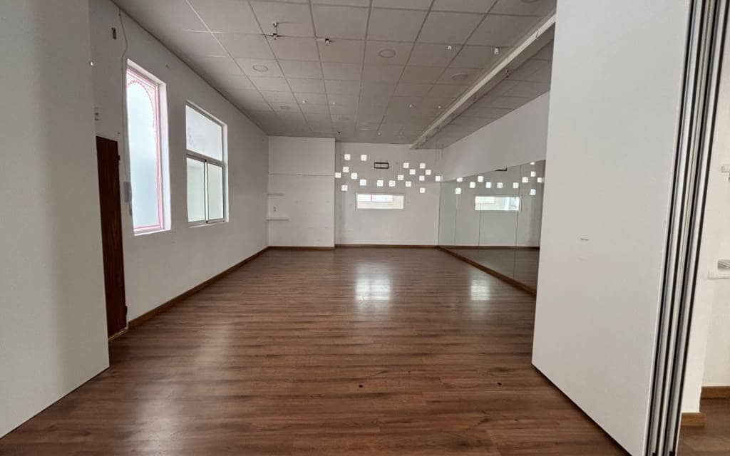 1 Zimmer Gewerbe zu verkaufen in Sax mit Garage - 130.000 € (Ref: 9720821)