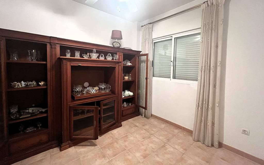 4 sovrum Villa till salu i Castalla med pool - 245 000 € (Ref: 9759634)