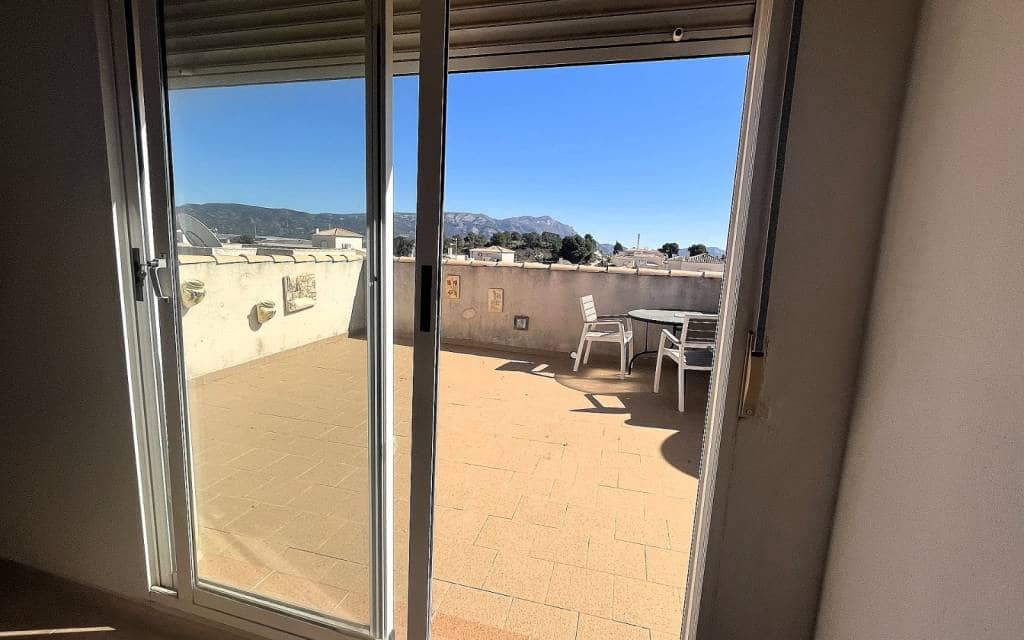 4 sovrum Villa till salu i Castalla med pool - 245 000 € (Ref: 9759634)