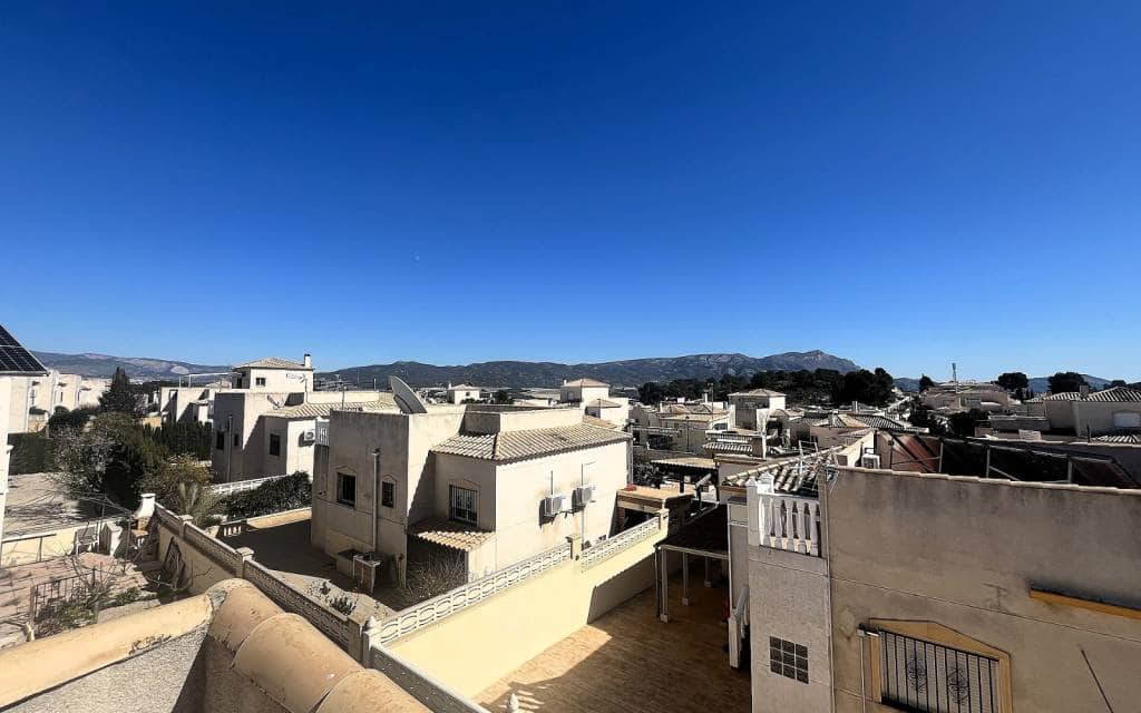 4 sovrum Villa till salu i Castalla med pool - 245 000 € (Ref: 9759634)