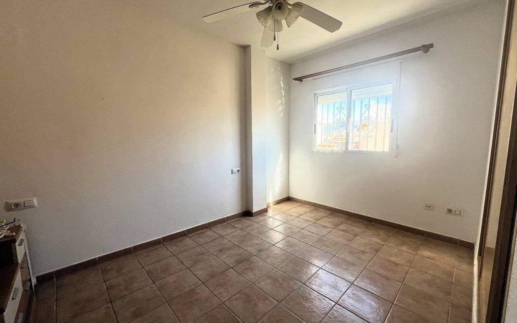 4 sovrum Villa till salu i Castalla med pool - 245 000 € (Ref: 9759634)