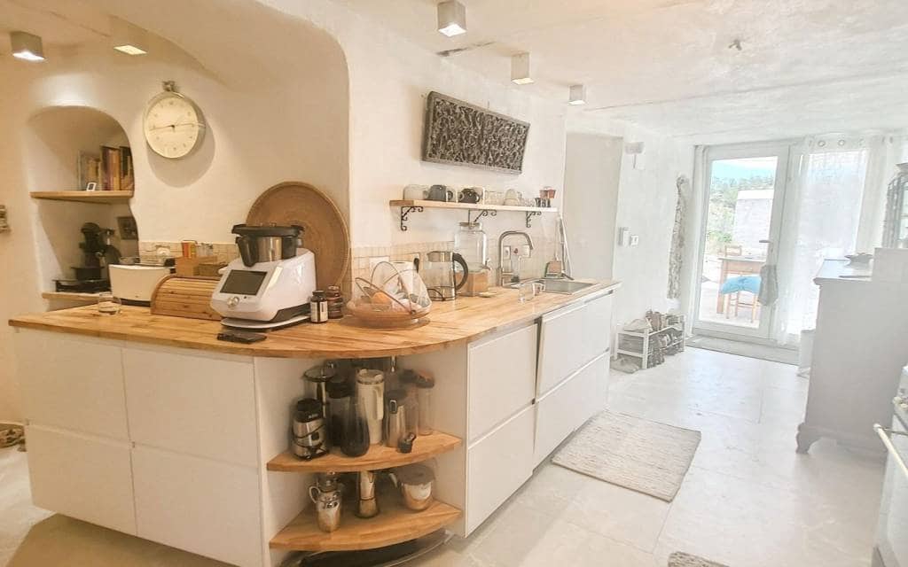 2 makuuhuone Luolatalo myytävänä paikassa La Romana - 169 999 € (Ref: 9777242)