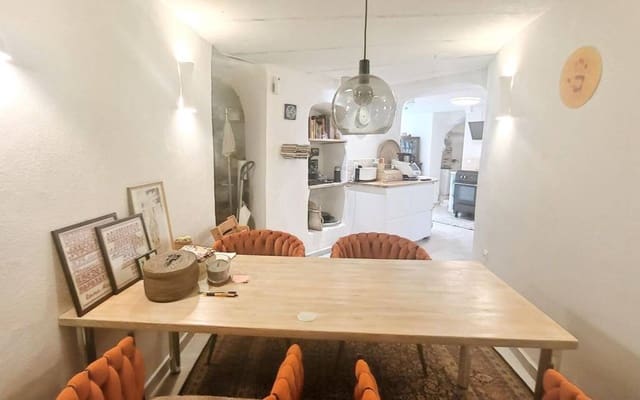 2 makuuhuone Luolatalo myytävänä paikassa La Romana - 169 999 € (Ref: 9777242)