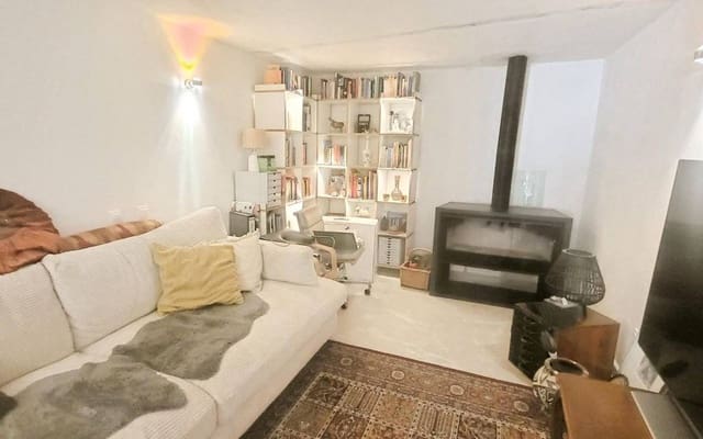 2 makuuhuone Luolatalo myytävänä paikassa La Romana - 169 999 € (Ref: 9777242)