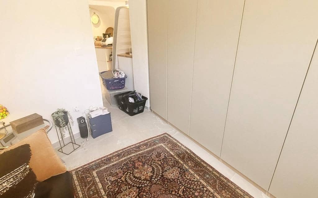 2 makuuhuone Luolatalo myytävänä paikassa La Romana - 169 999 € (Ref: 9777242)