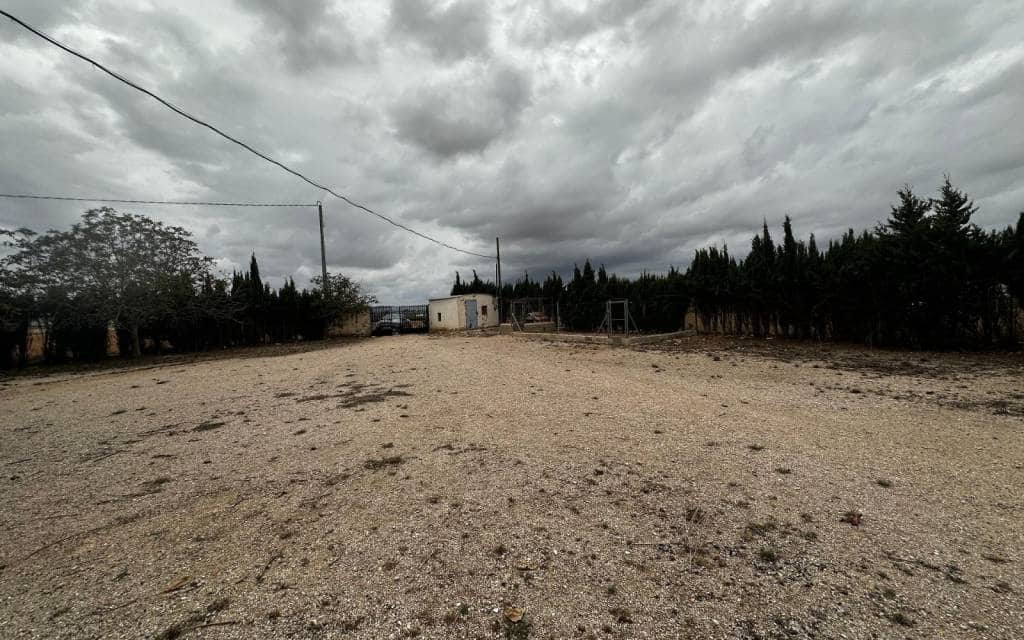 4 soveværelse Villa til salg i Yecla med swimmingpool - € 149.995 (Ref: 9778603)