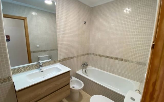 4 camera da letto Casa in vendita in Salinas - 125.000 € (Rif: 9795249)