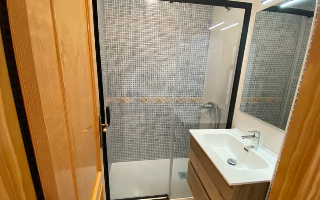 4 camera da letto Casa in vendita in Salinas - 125.000 € (Rif: 9795249)