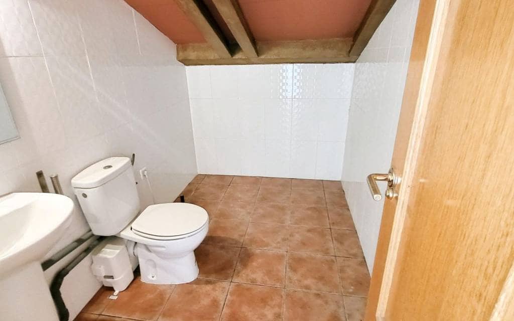 4 slaapkamer Villa te koop in La Romana met zwembad - € 345.000 (Ref: 9801446)