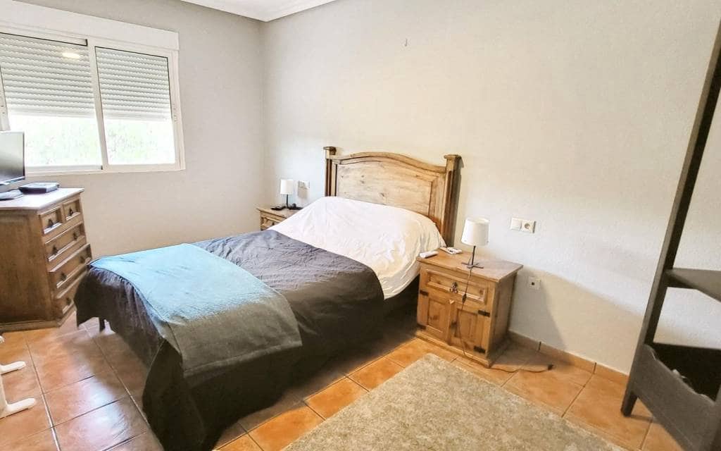 4 slaapkamer Villa te koop in La Romana met zwembad - € 345.000 (Ref: 9801446)