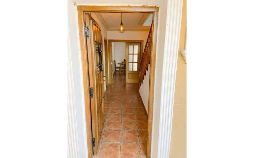 4 slaapkamer Villa te koop in La Romana met zwembad - € 345.000 (Ref: 9801446)