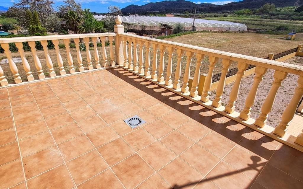 4 slaapkamer Villa te koop in La Romana met zwembad - € 345.000 (Ref: 9801446)