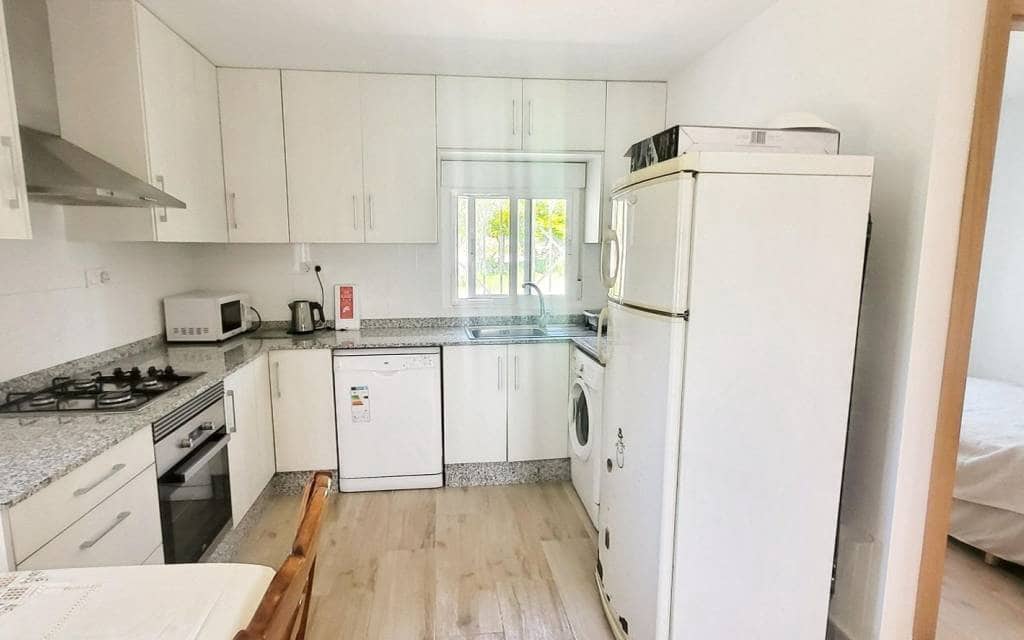 Chalet de 3 habitaciones en La Romana en venta con piscina - 279.999 € (Ref: 9804981)