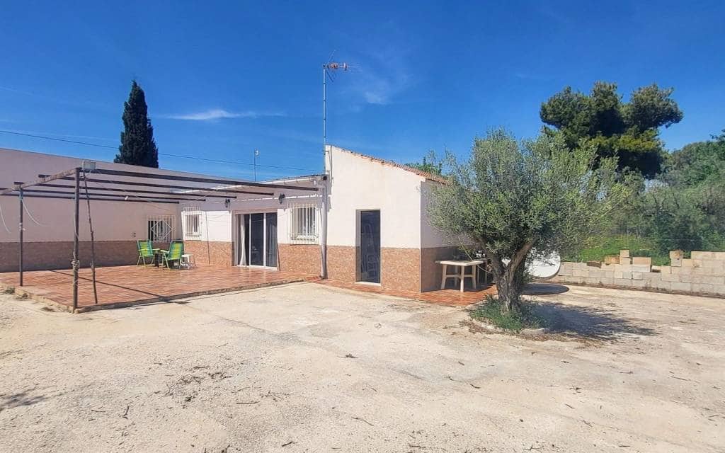 Chalet de 3 habitaciones en La Romana en venta con piscina - 279.999 € (Ref: 9804981)