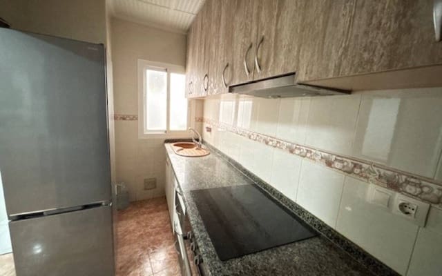 3 makuuhuone Huoneisto vuokrattavana paikassa Petrel / Petrer - 700 € (Ref: 9823190)
