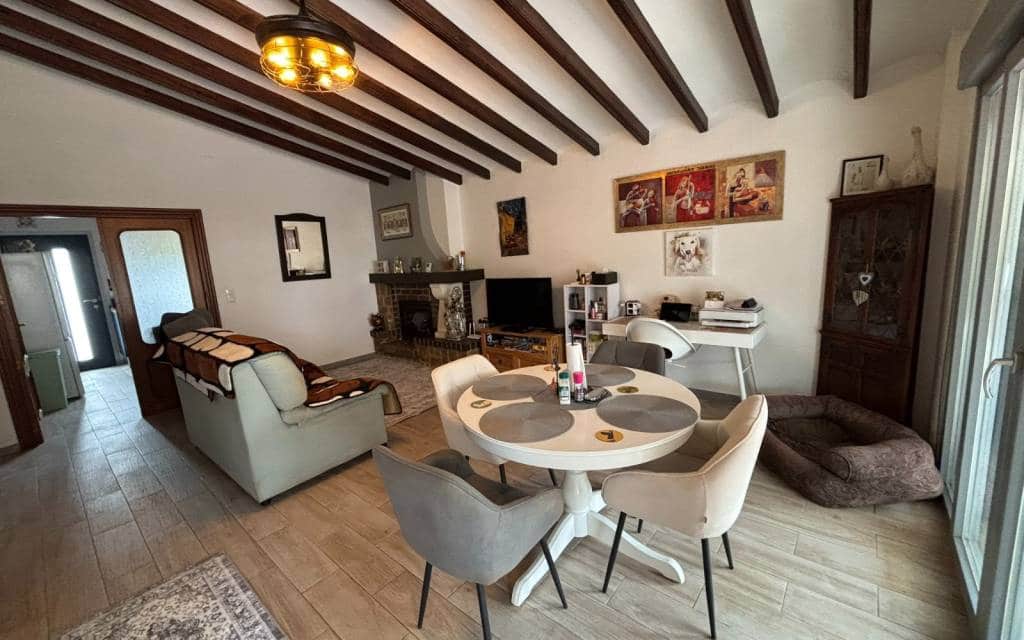 6 bedroom Villa for sale in Petrel / Petrer with pool garage - € 495,000 (Ref: 9827643)