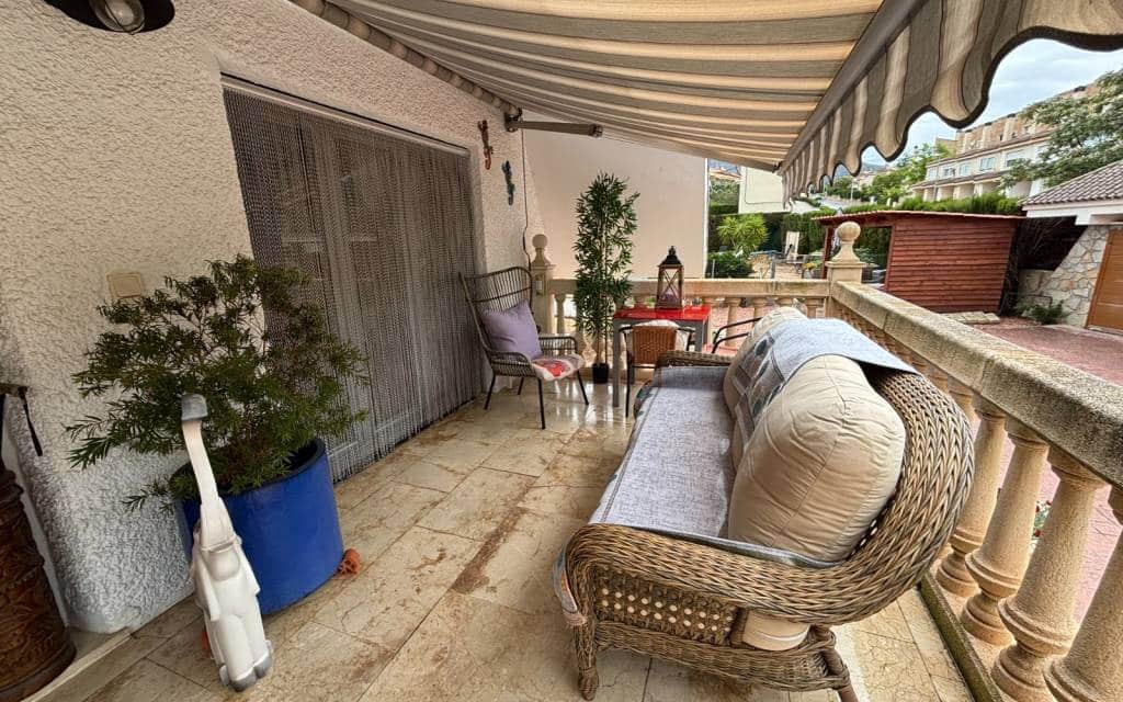 6 bedroom Villa for sale in Petrel / Petrer with pool garage - € 495,000 (Ref: 9827643)