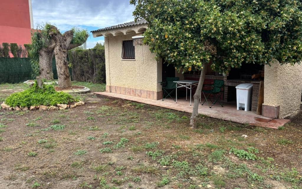 6 bedroom Villa for sale in Petrel / Petrer with pool garage - € 495,000 (Ref: 9827643)