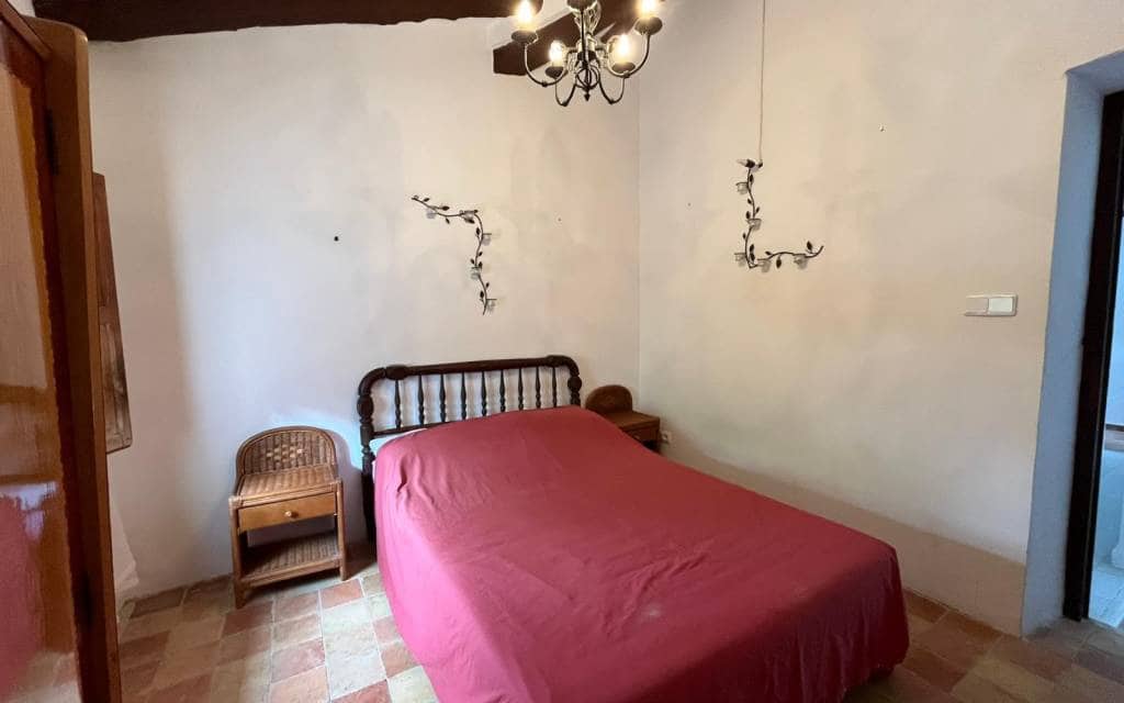 Finca/Casa Rural de 5 habitaciones en Pinoso en venta con piscina garaje - 299.995 € (Ref: 9838531)