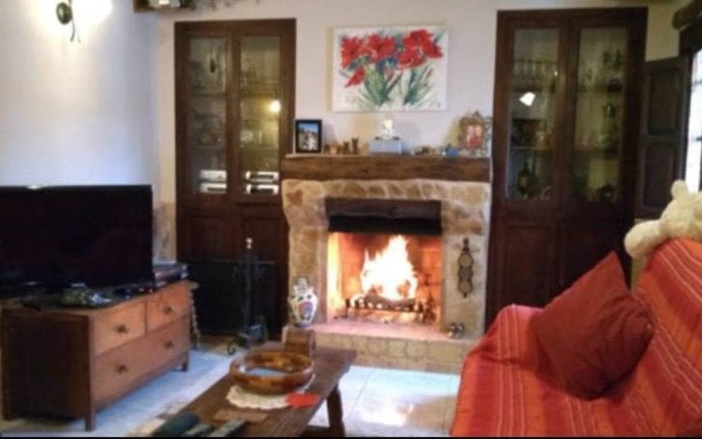 Finca/Casa Rural de 5 habitaciones en Pinoso en venta con piscina garaje - 299.995 € (Ref: 9838531)