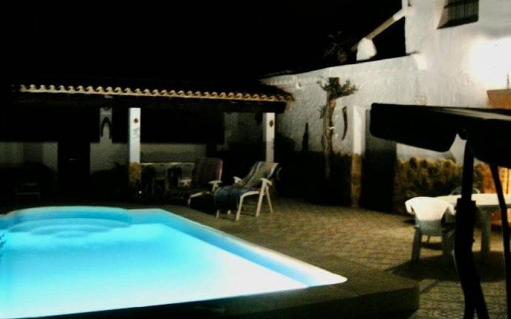 Finca/Casa Rural de 5 habitaciones en Pinoso en venta con piscina garaje - 299.995 € (Ref: 9838531)