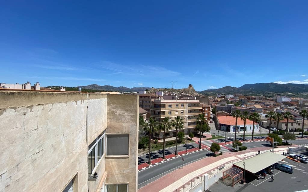 4 bedroom Apartment for sale in Sax - € 109,500 (Ref: 9848097)