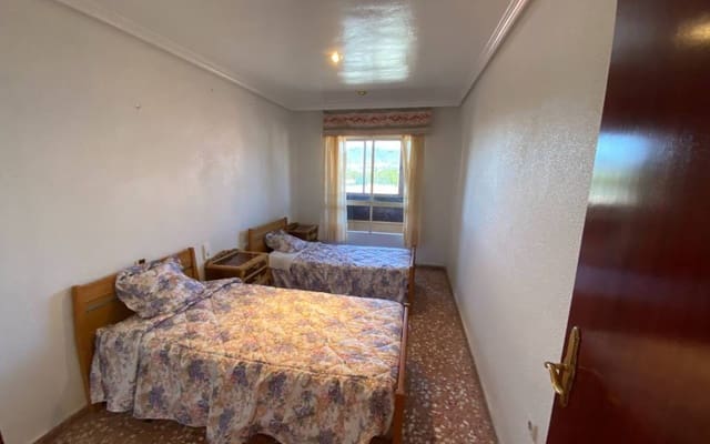 4 soveværelse Lejlighed til salg i Sax - € 109.500 (Ref: 9848097)