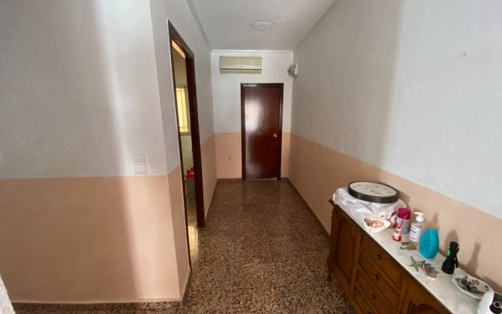 3 bedroom Apartment for sale in Sax - € 89,999 (Ref: 9848098)