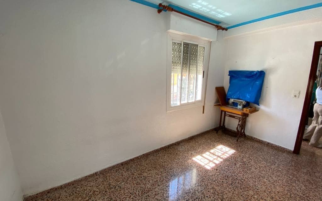 3 bedroom Apartment for sale in Sax - € 89,999 (Ref: 9848098)