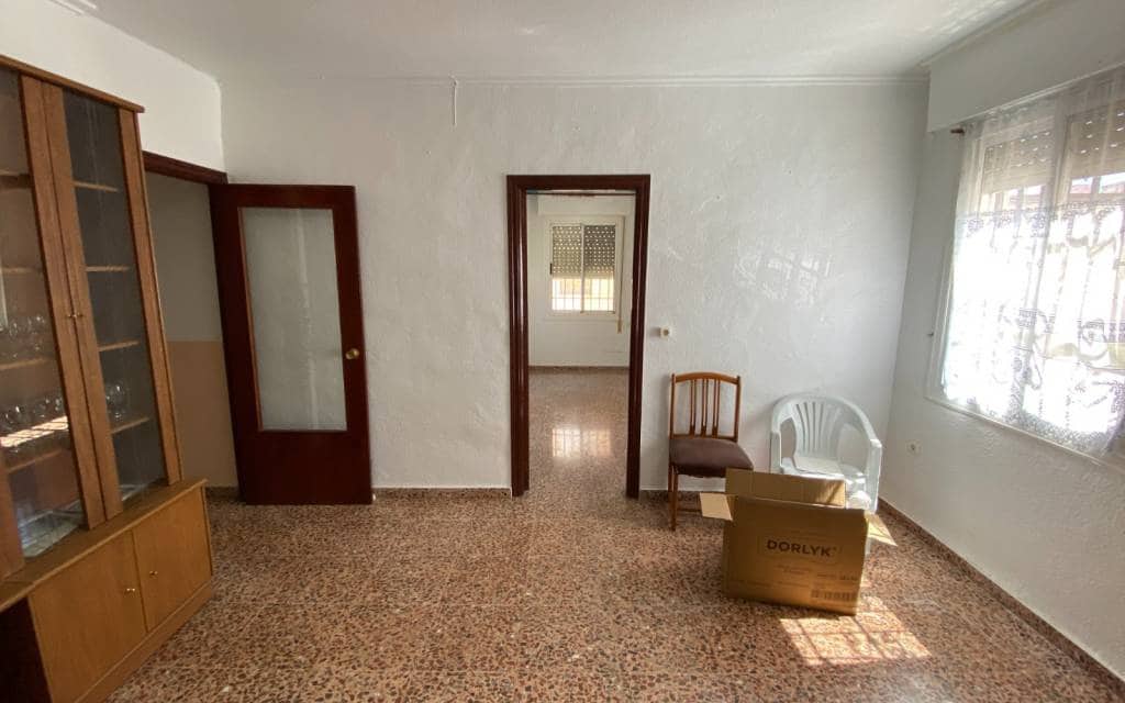 3 bedroom Apartment for sale in Sax - € 89,999 (Ref: 9848098)