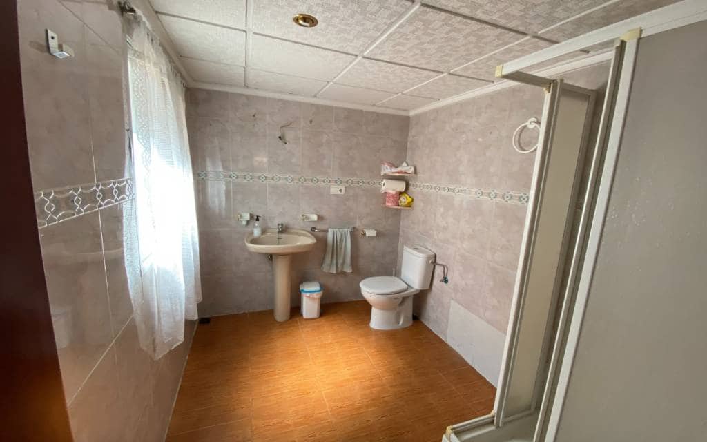 3 bedroom Apartment for sale in Sax - € 89,999 (Ref: 9848098)