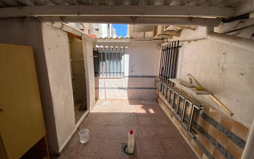 3 bedroom Apartment for sale in Sax - € 89,999 (Ref: 9848098)