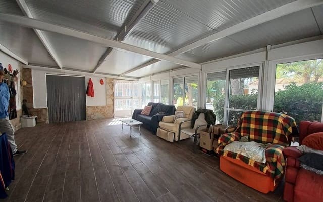 Chalet de 5 habitaciones en Sax en venta con piscina - 339.995 € (Ref: 9853008)