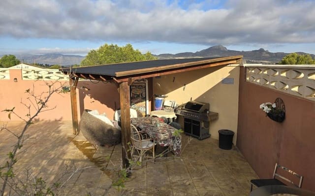 5 slaapkamer Villa te koop in Sax met zwembad - € 349.995 (Ref: 9858411)