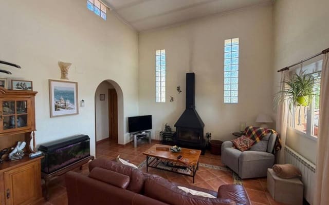 3 soverom Villa til salgs i Sax med svømmebasseng - € 349 995 (Ref: 9858412)