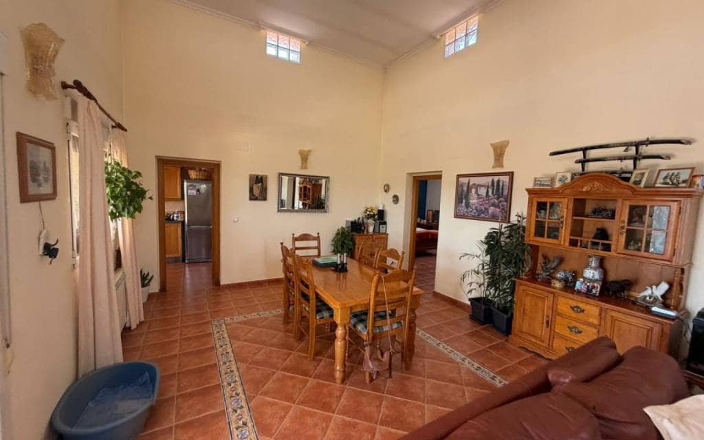 3 soveværelse Villa til salg i Sax med swimmingpool - € 349.995 (Ref: 9858412)